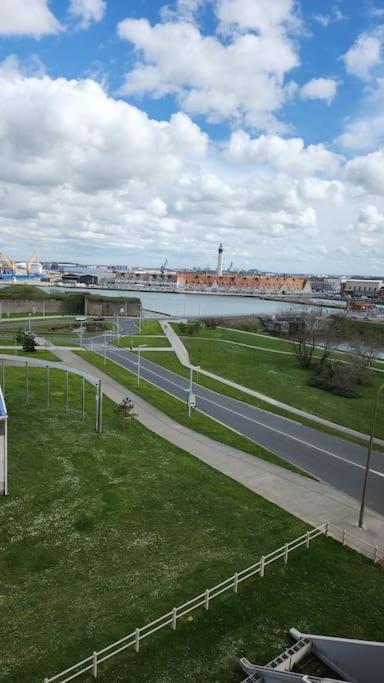 Appart 4 Pers Plage Vue Mer Calais Zewnętrze zdjęcie